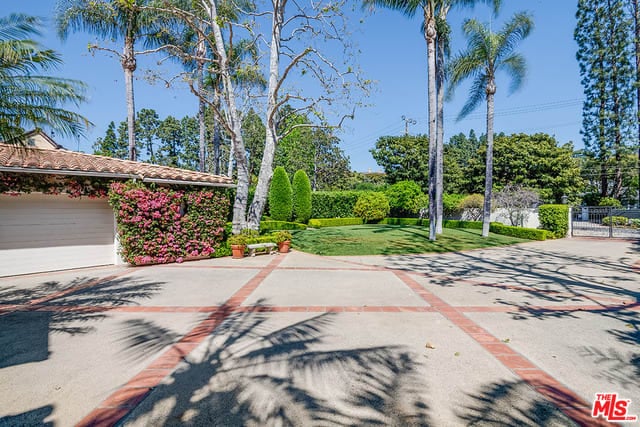 Villa Grove
