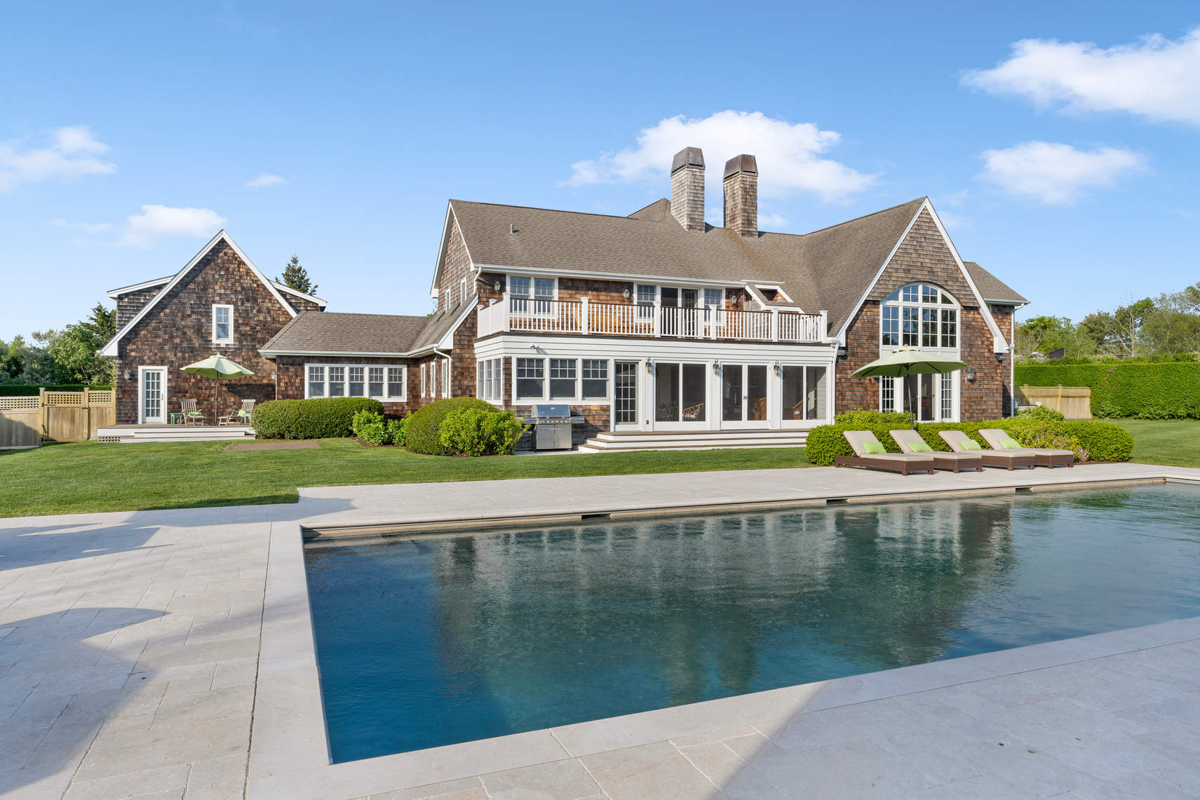 Water Mill South Dream Compound Adjacent to 2.7 Acre Reserve