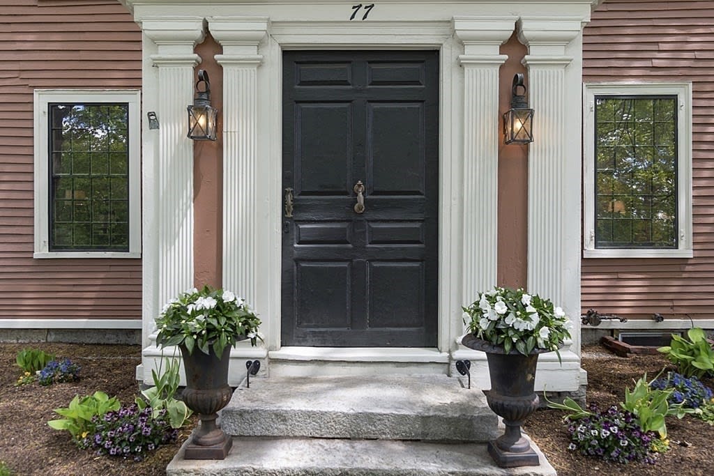 77 Lexington 