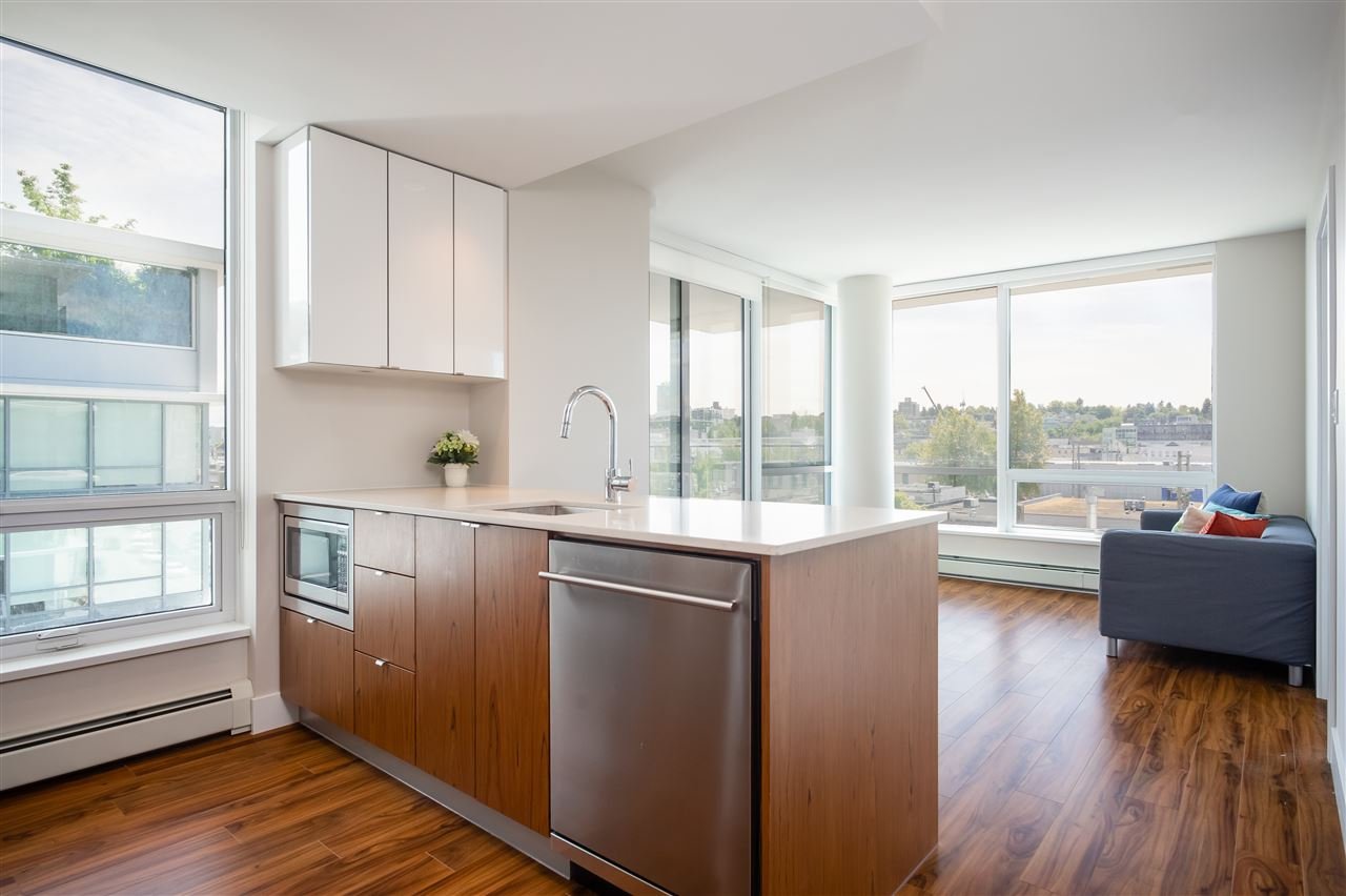 607-159 W 2nd Ave