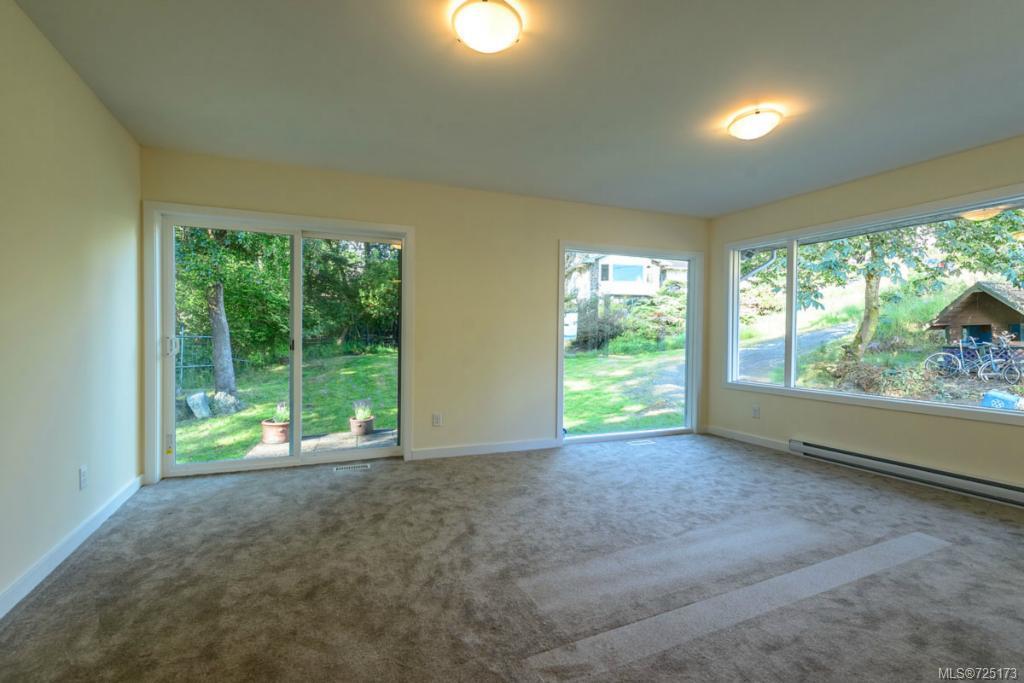4731 Carloss Pl, Saanich