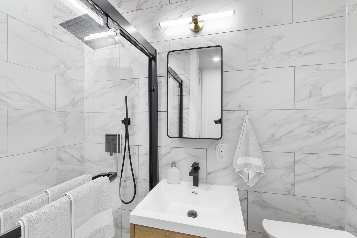 47 Saint Marks Place, Apt 2E