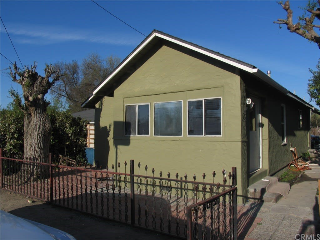 160 S 2nd St