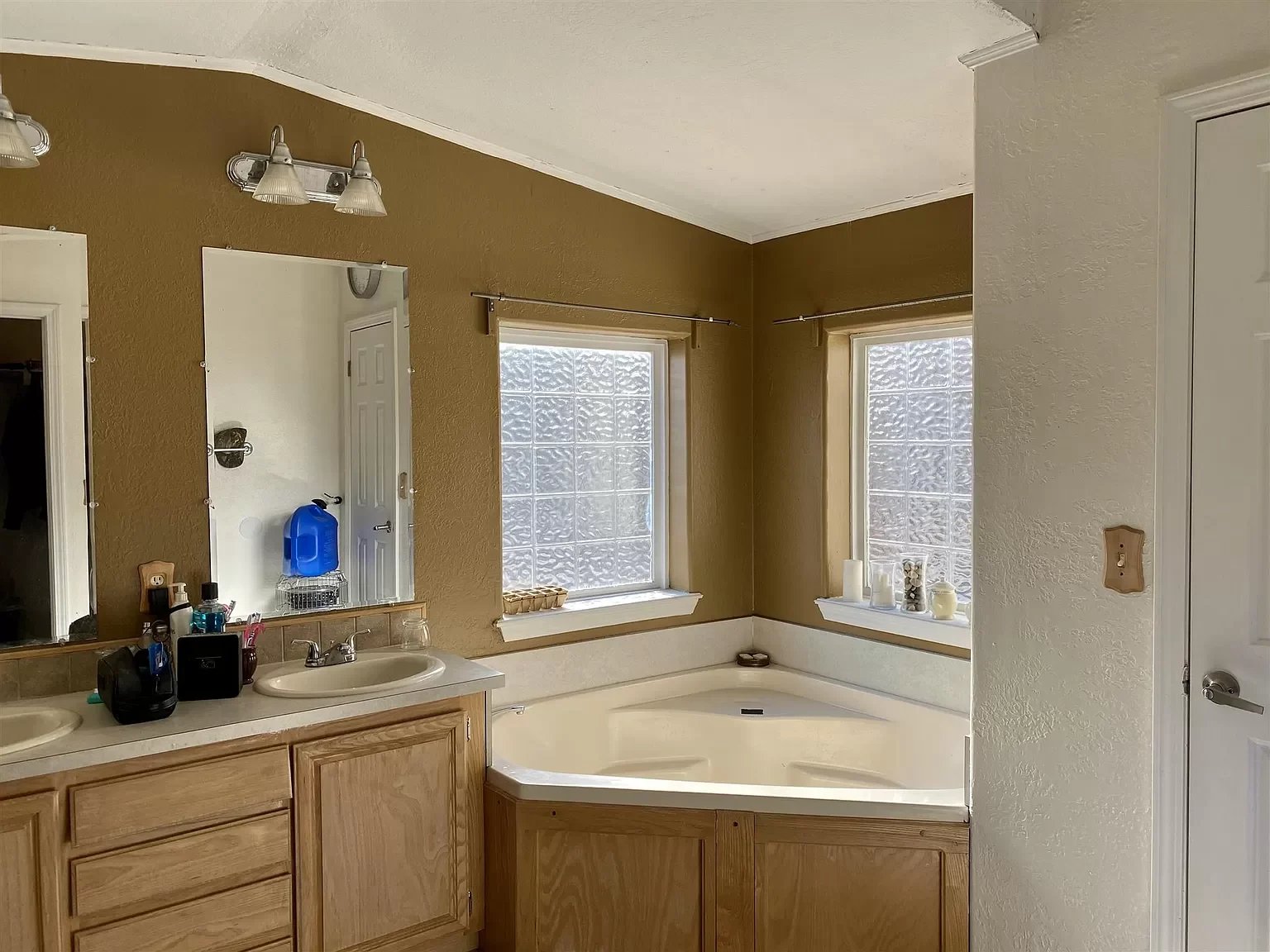 33740B Hwy 285