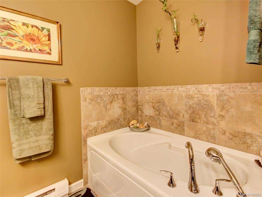 407-125 Aldersmith Pl