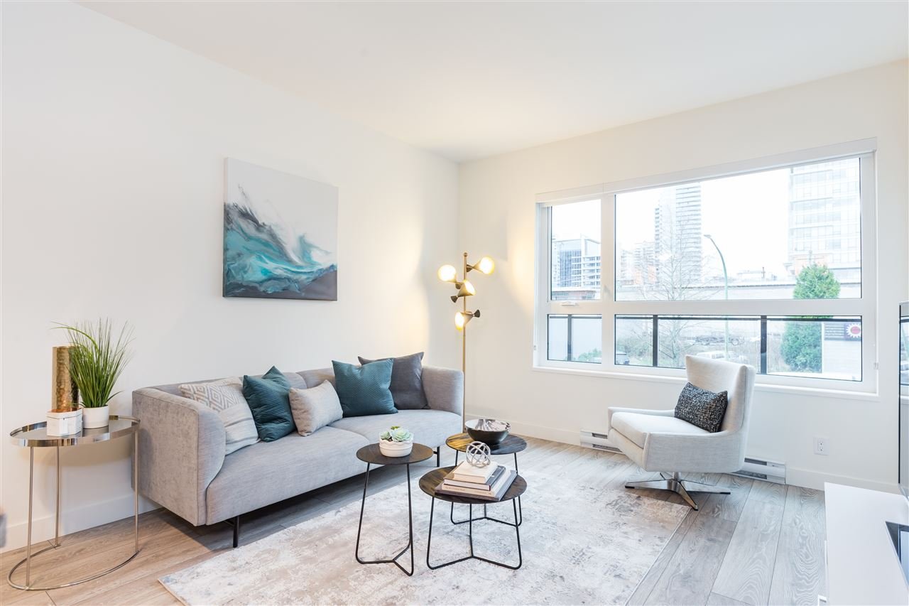 204-4468 Dawson St