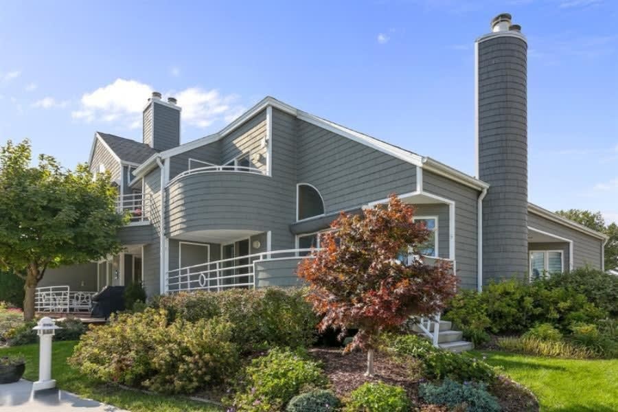 501 N. Whittaker Street #11