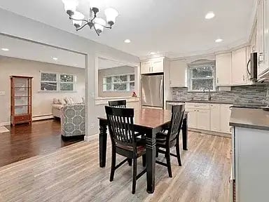 37 Belmont Dr