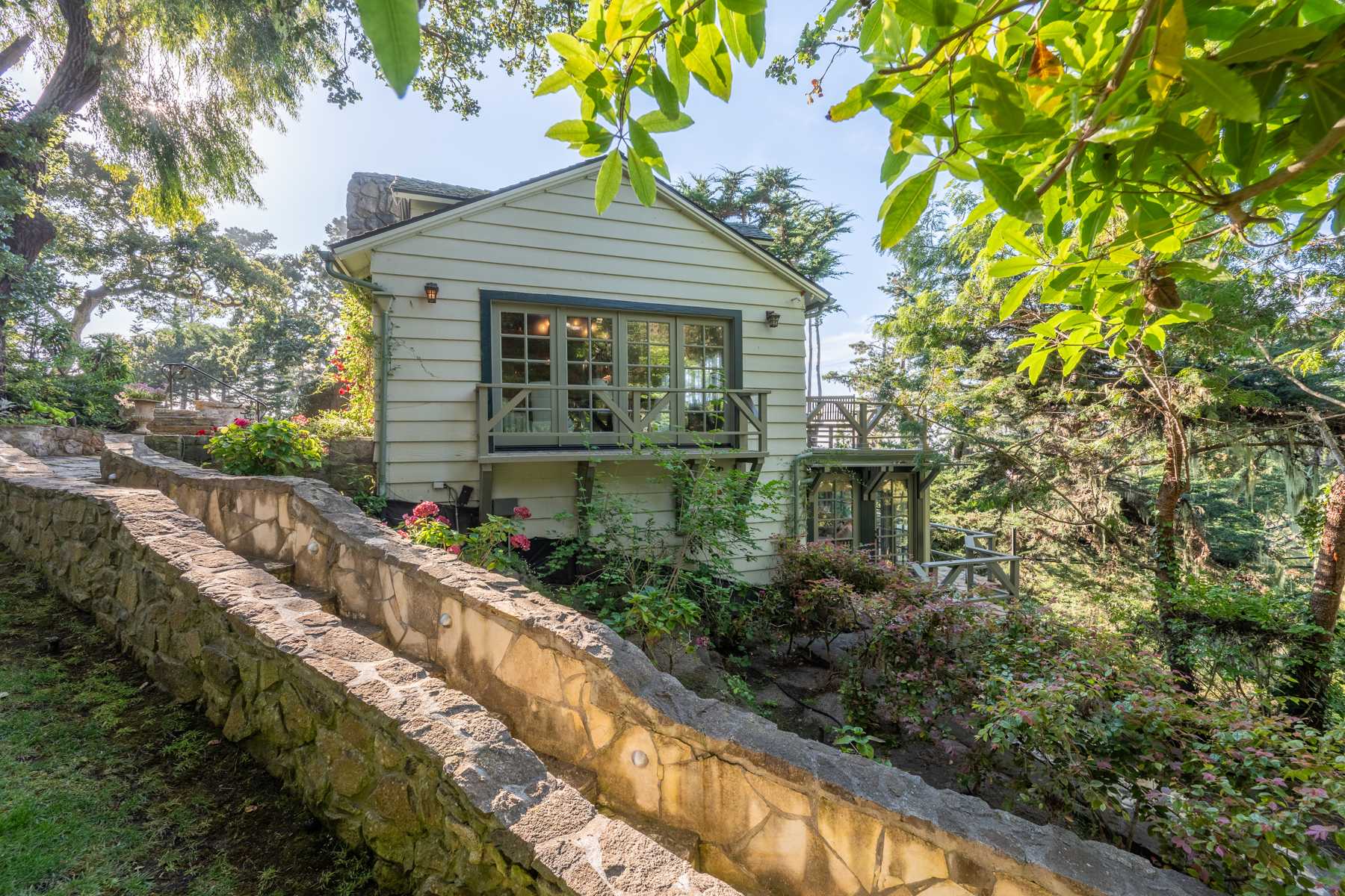 Charming Carmel Highlands Cottage - 125 Cypress Way