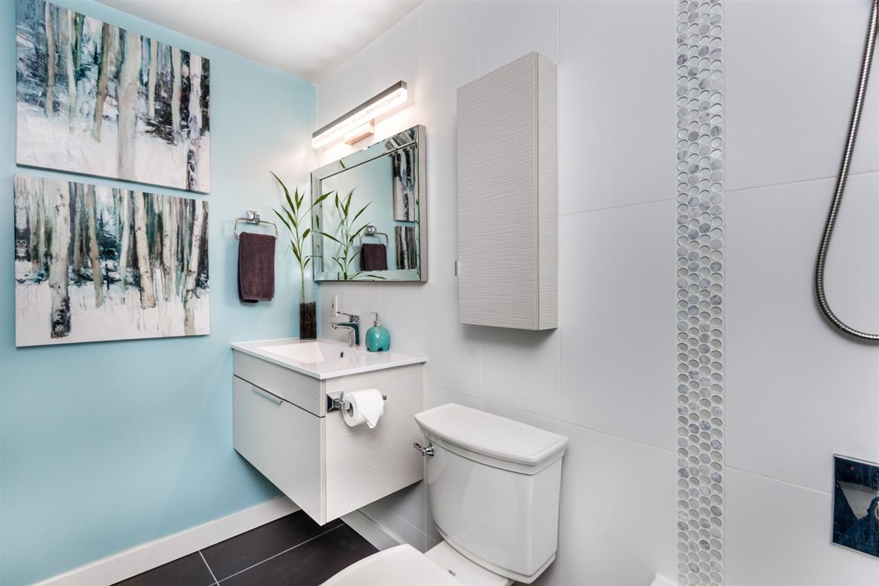 A421-2099 Lougheed Highway, Port Coquitlam