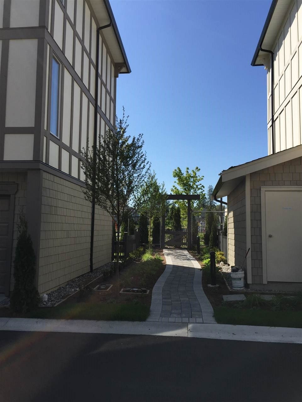 27-7848 209 St