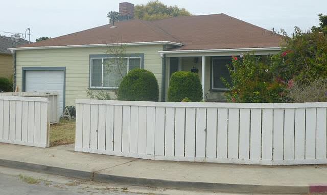 451 Rogge St