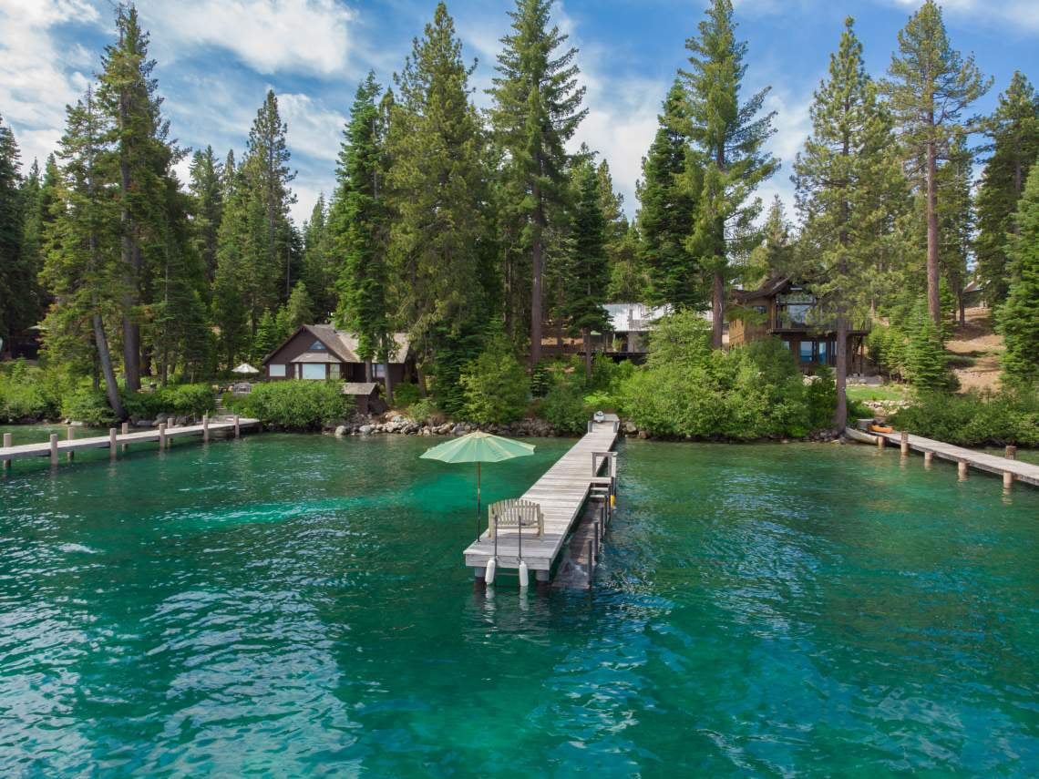 West Shore Lakefront With Private Pier & Buoy