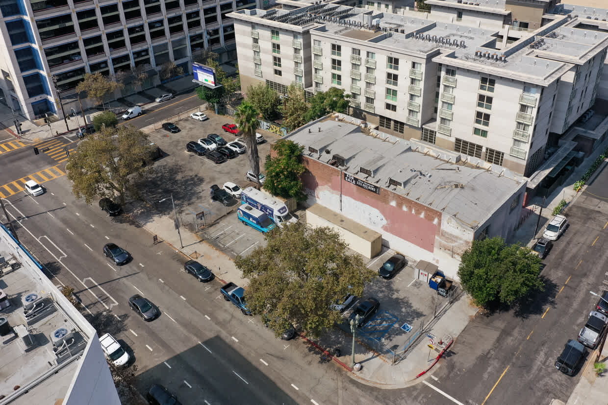231 Venice Blvd