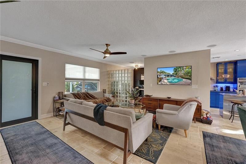 1454 SW 16th Ter