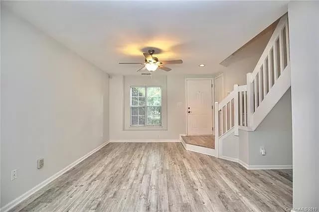 672 Emerald Cove Dr #1603
