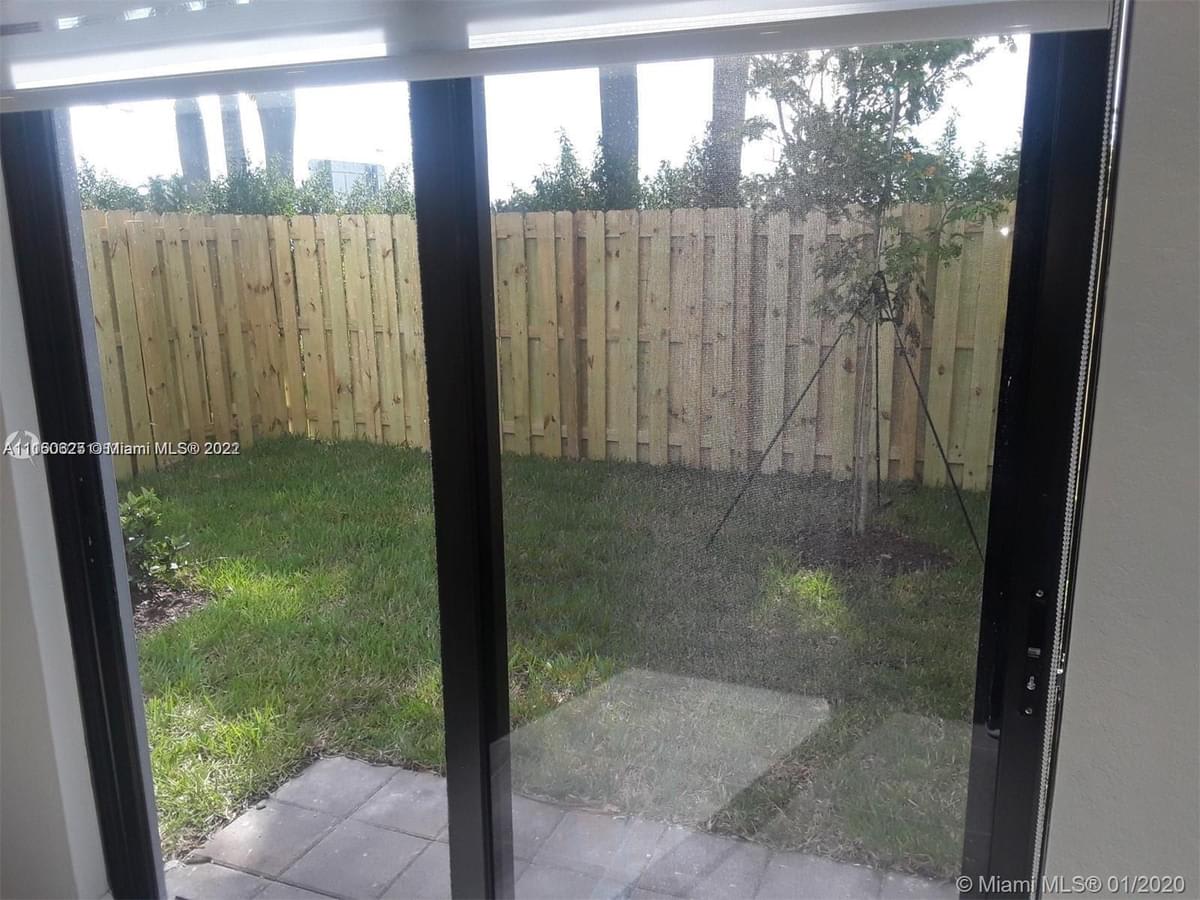 11318 SW 254th Ter