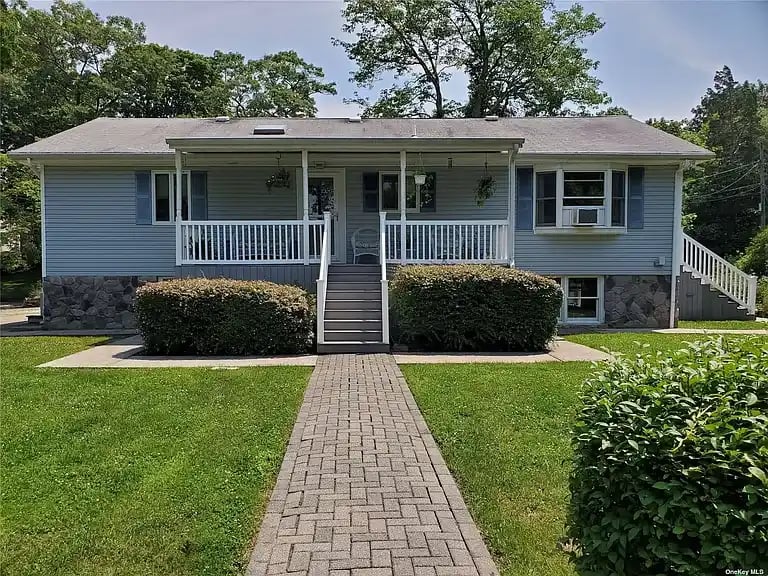 21 Xyris Rd
