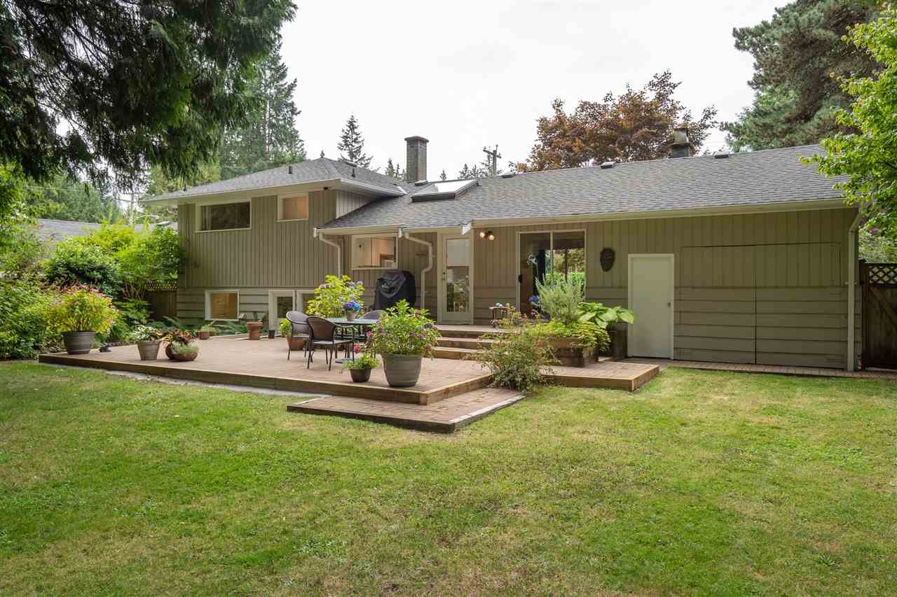 4116 Grace Cres