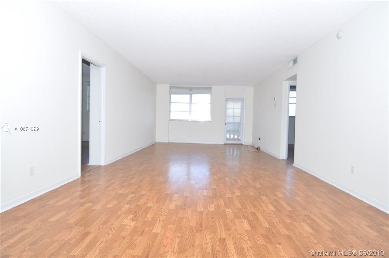 90 Edgewater Dr, # 802