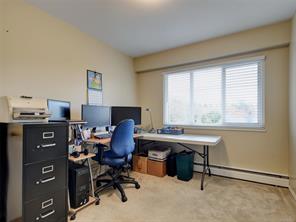 382 Burnside Rd