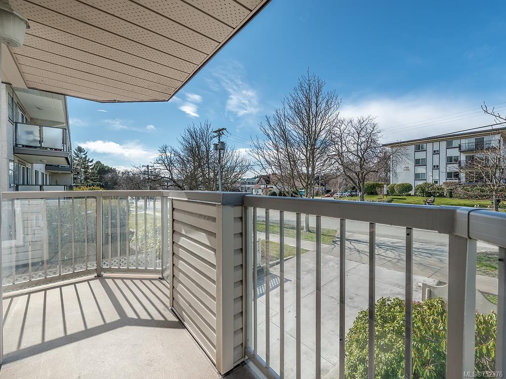 203-445 Cook St, Victoria