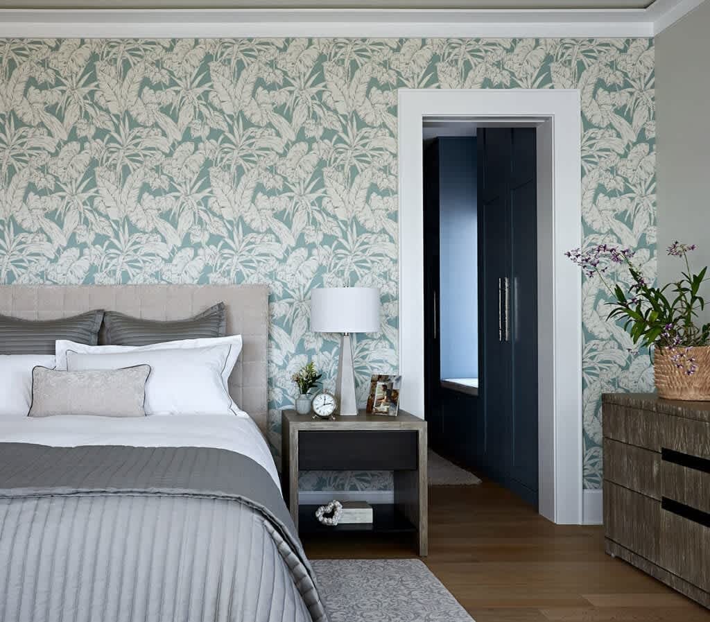 House Tour: Contemporary Coastal