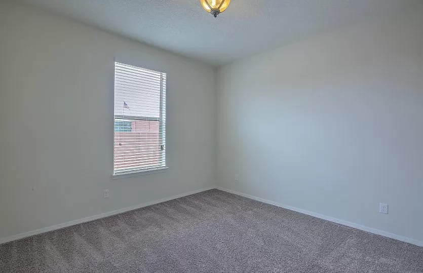 3948 Mountain Trail Loop NE