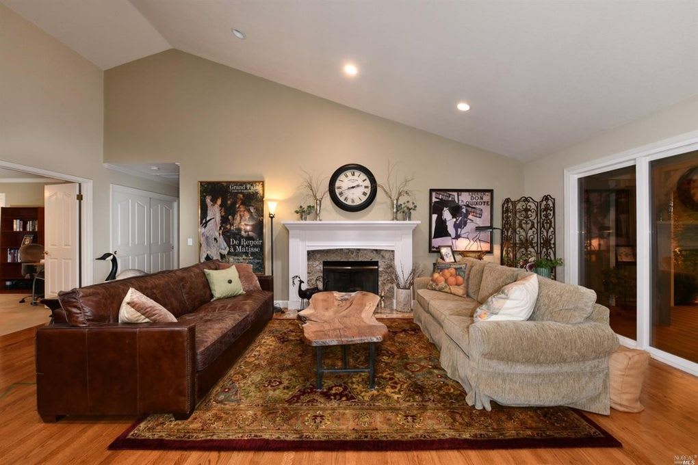 424 Woodley Way