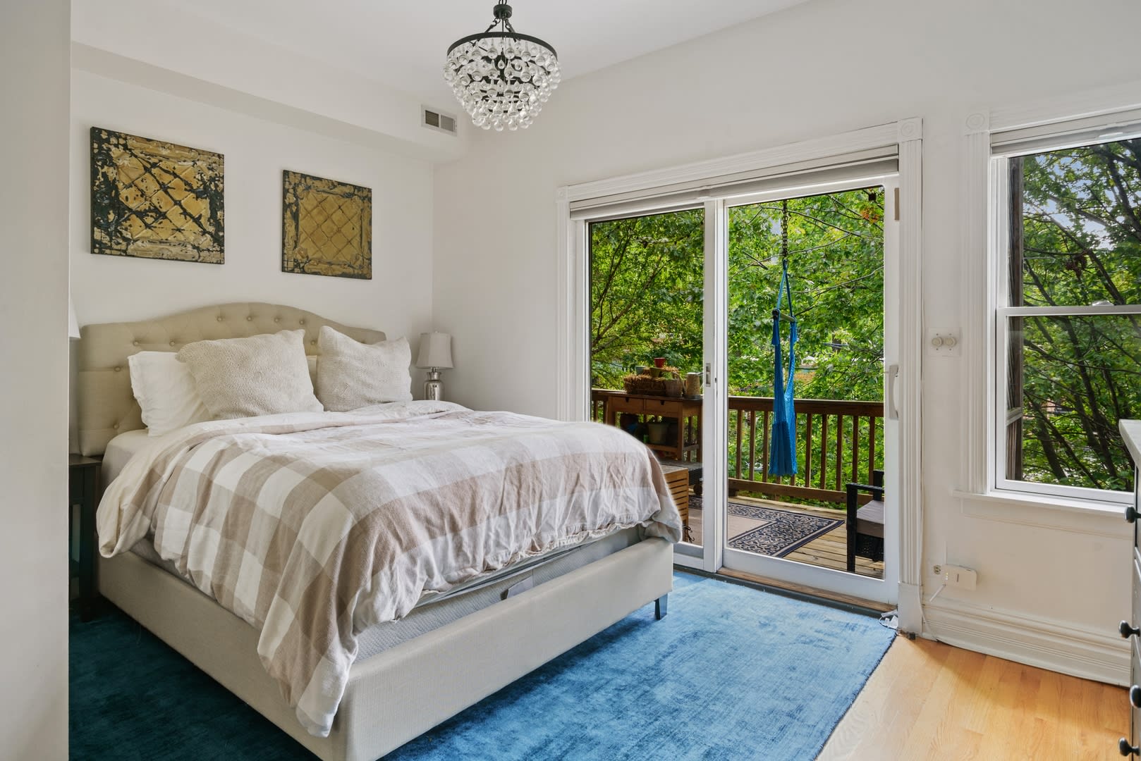 625 W Stratford Place #2W