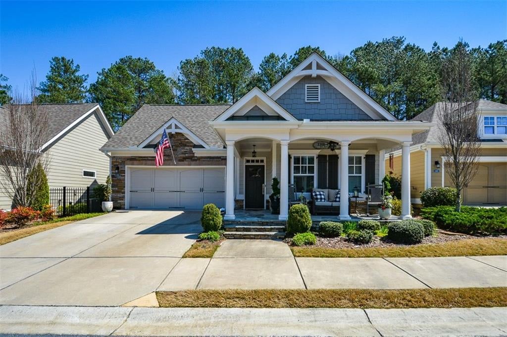 214 Clover Ln