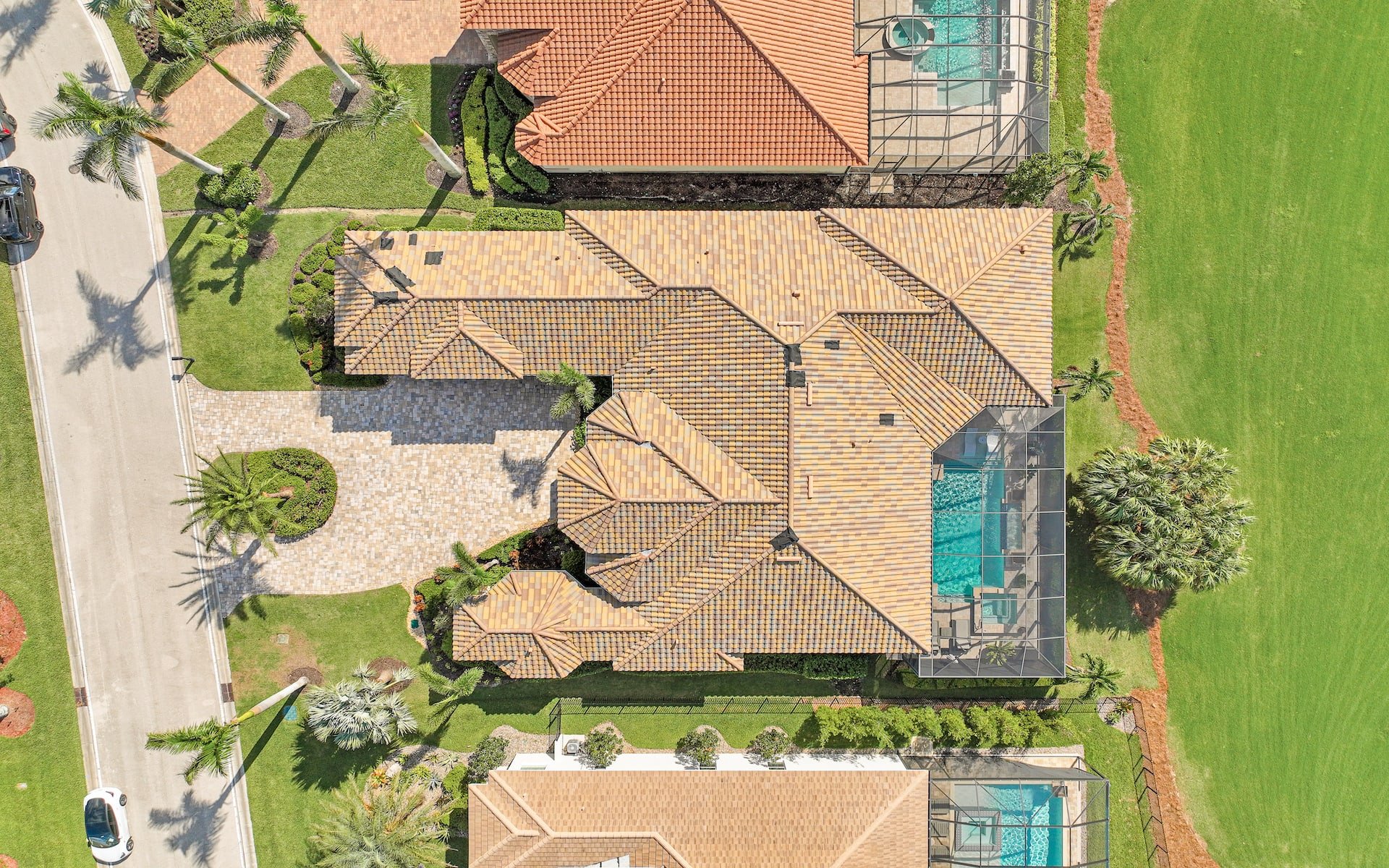 9360 Vittoria CT