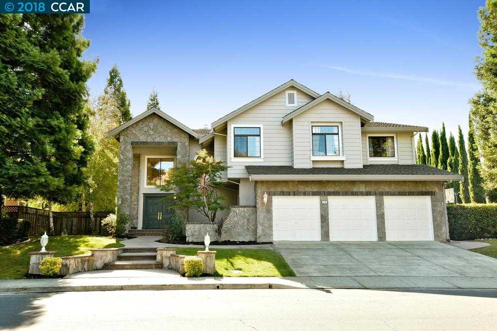113 Tuscany Way