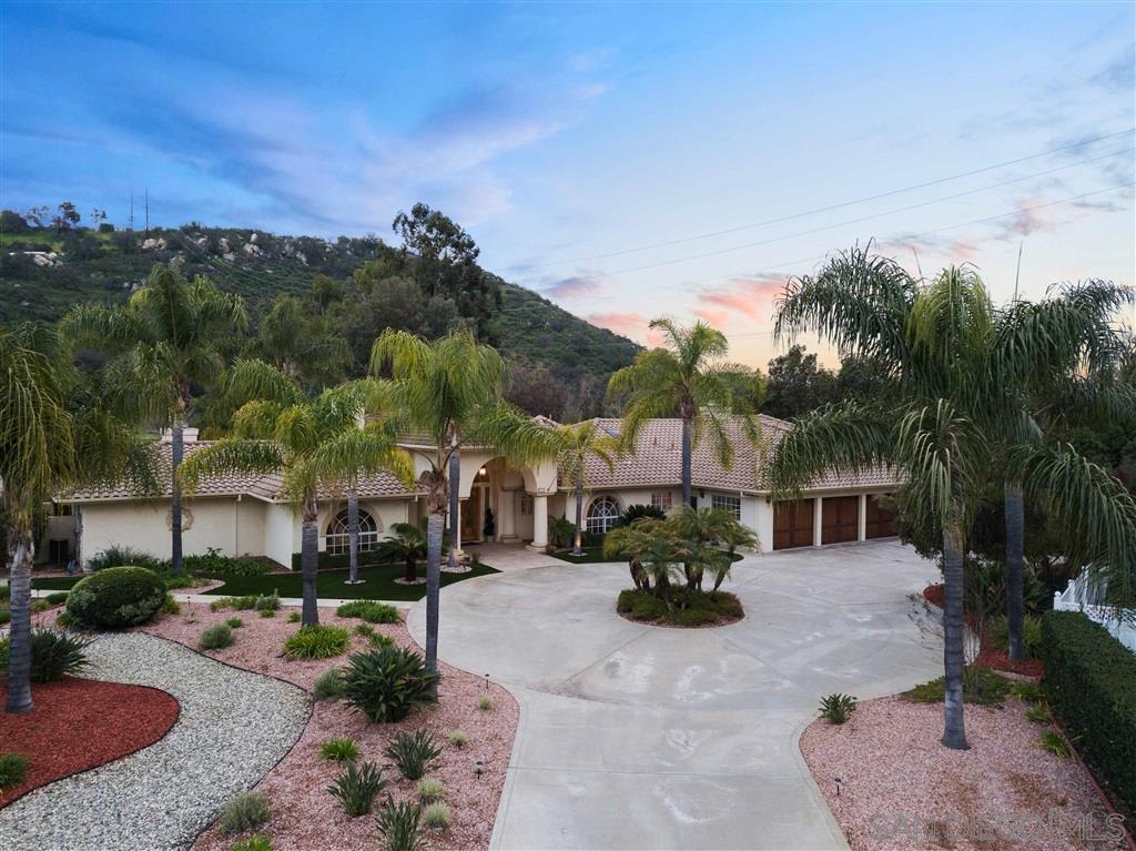 13859 Country Creek Rd