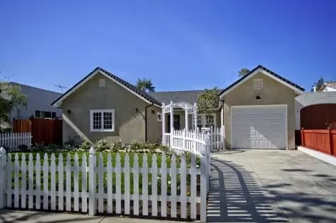 2341 Midvale Dr