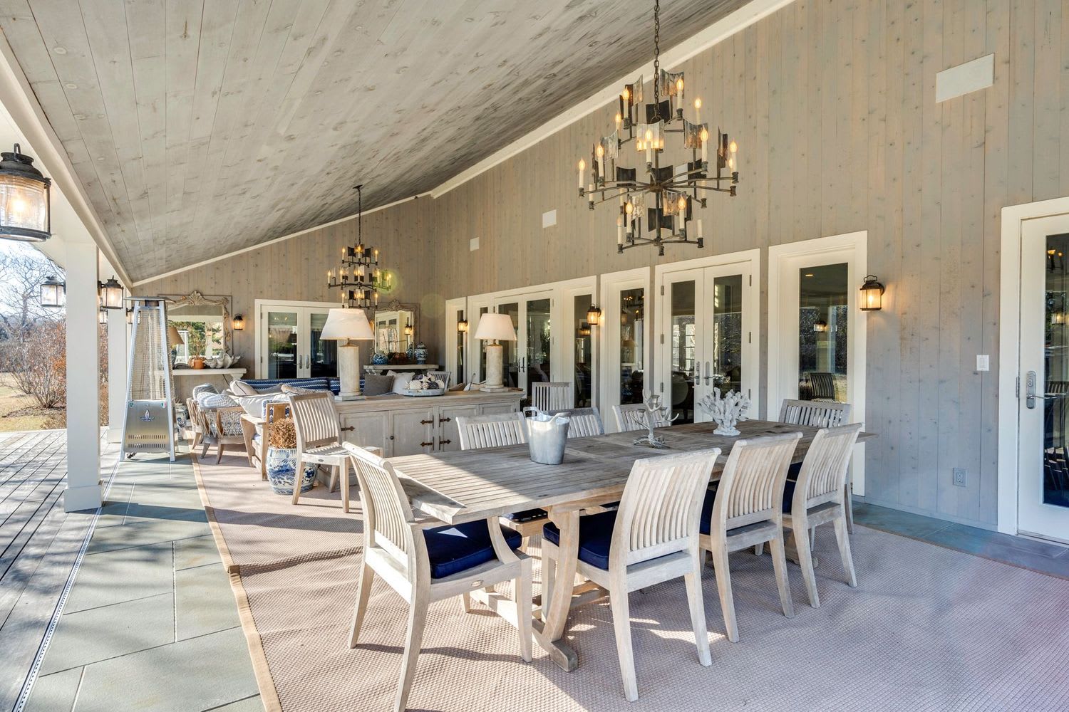 Upscale, Updated Sag Harbor Farmhouse in Waterfront Neighborhood