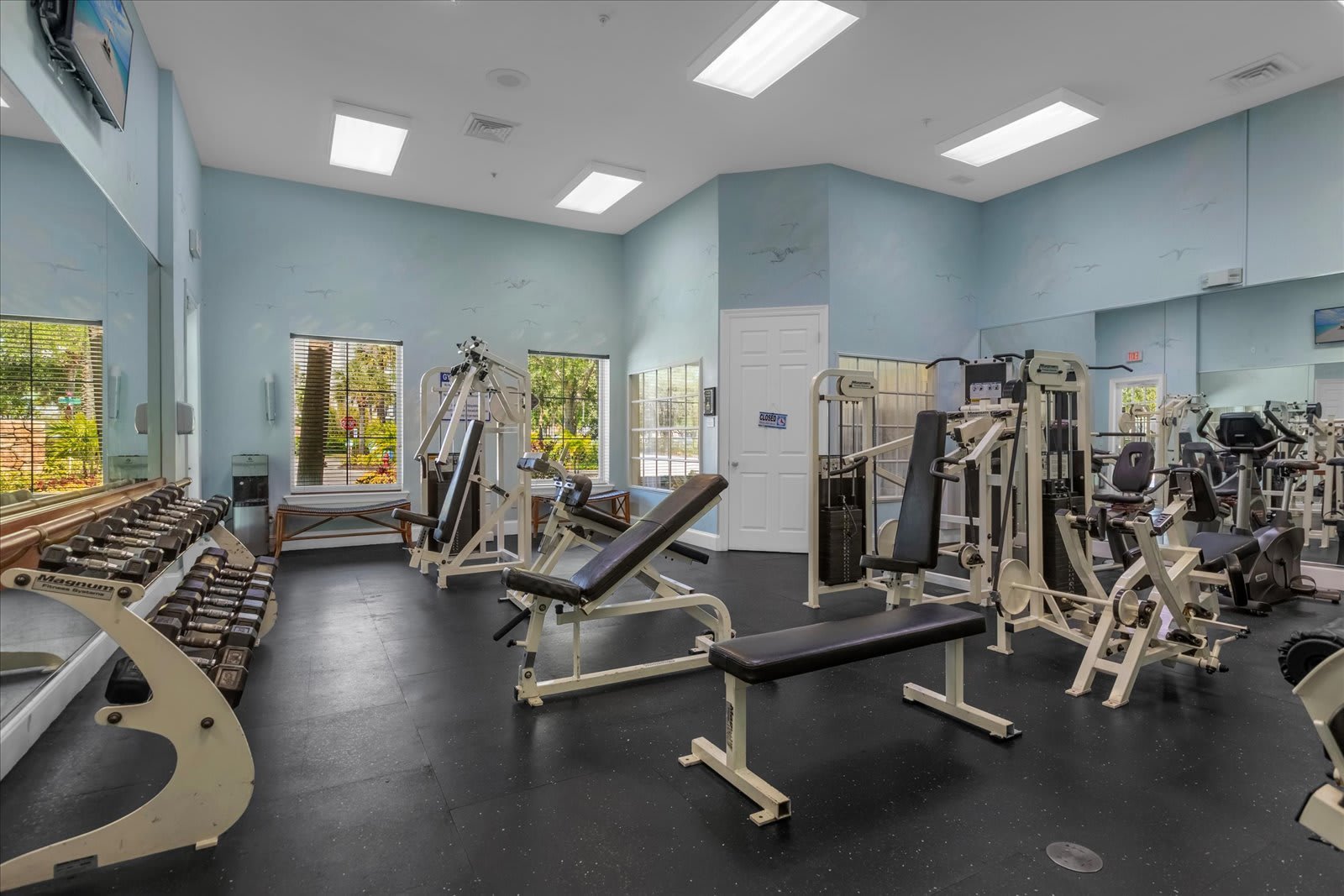 5008 MANGROVE ALY #202