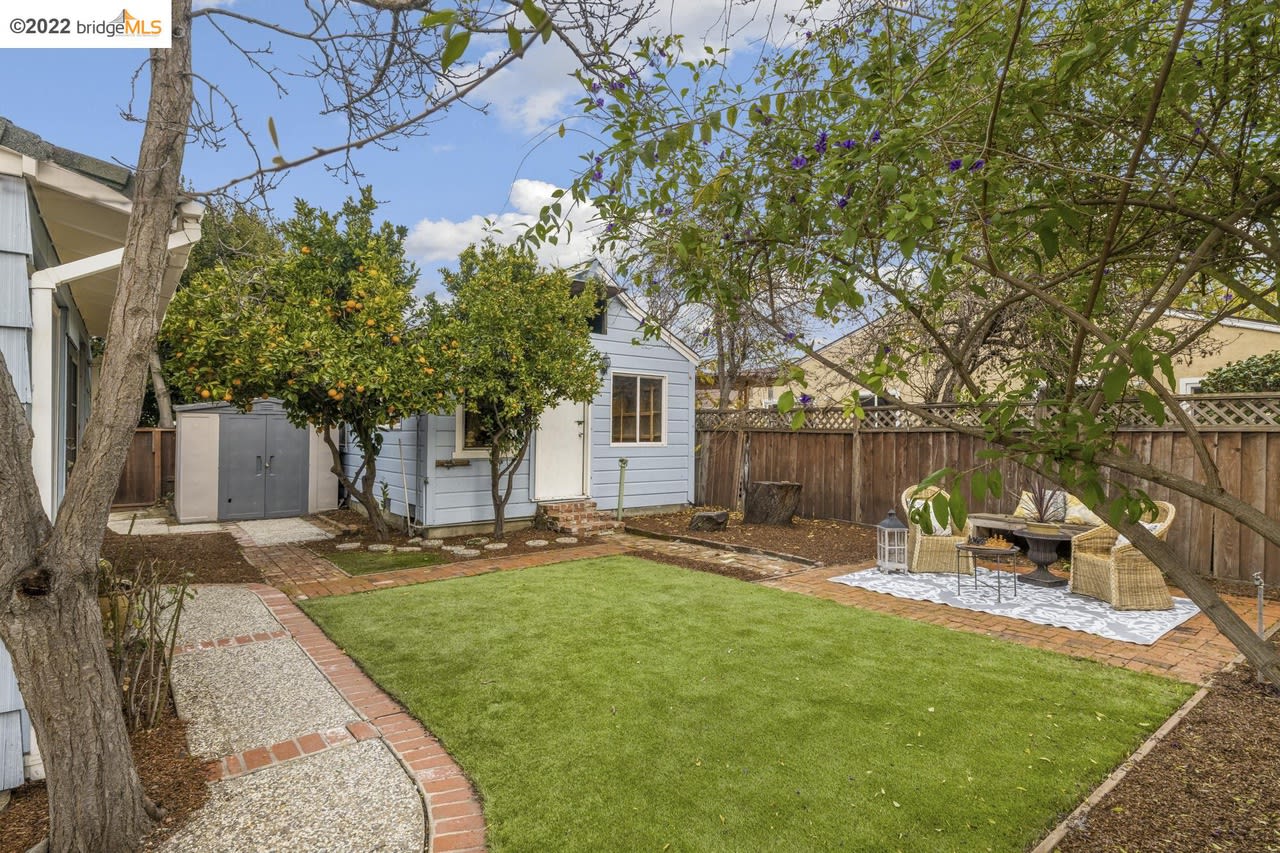 1620 138th Ave