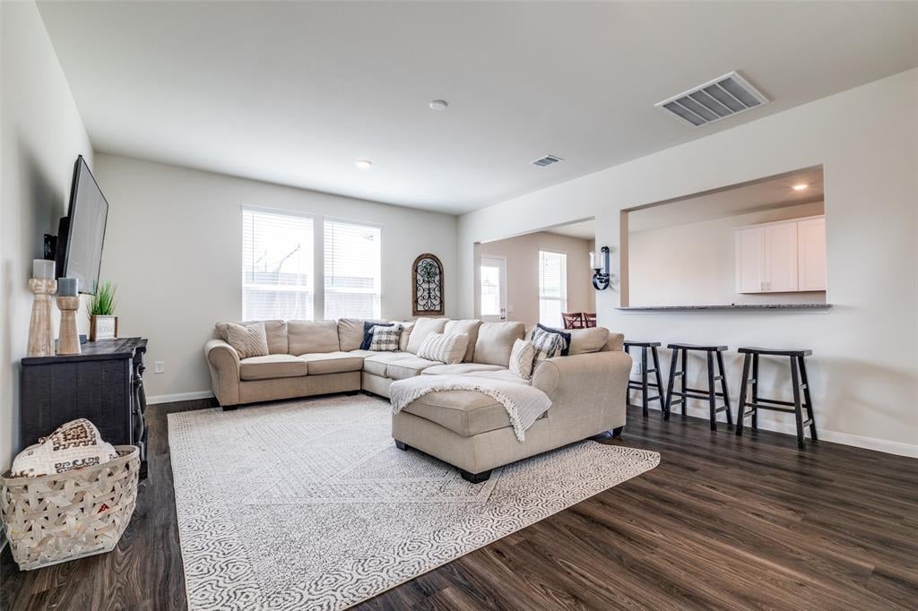 11623 Braemar Village Dr