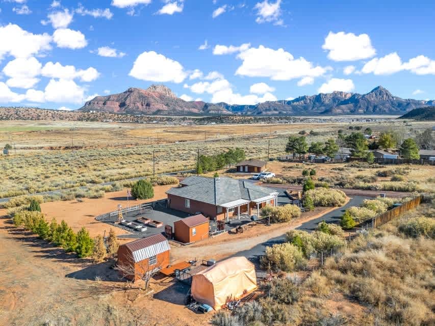 1737 NORTH APPLE VALLEY DRIVE 