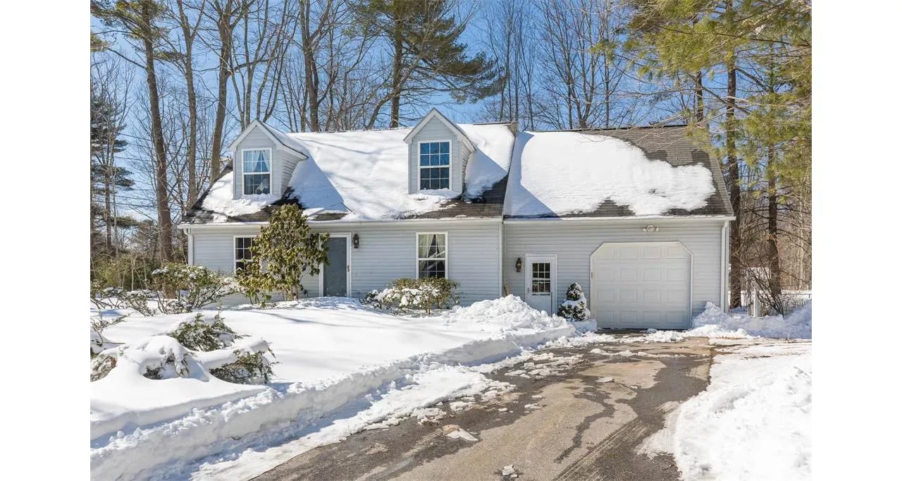 Home For Sale – 10 Parson Drive, Wells, Maine 04090