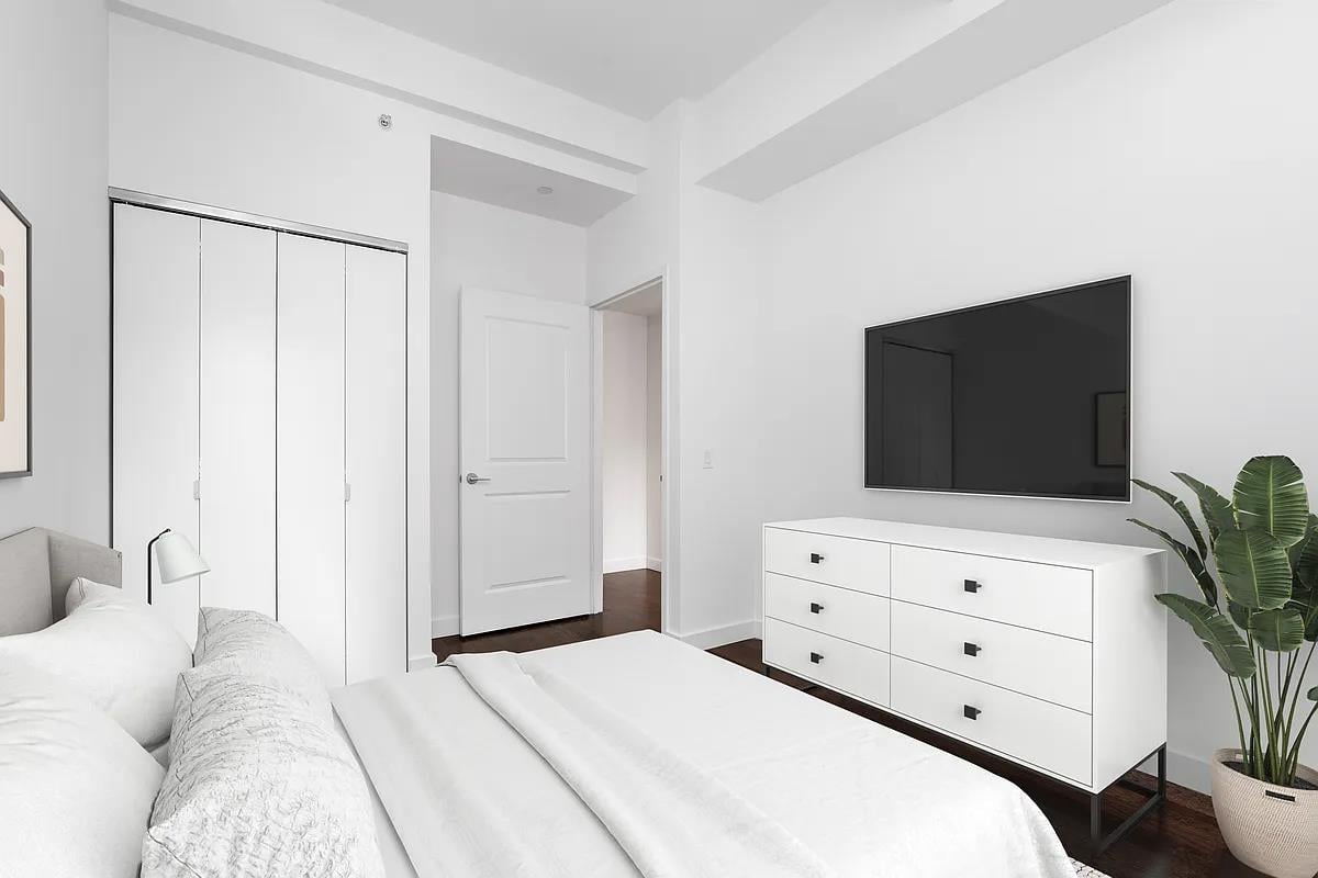 116 John Street, Apt 1811