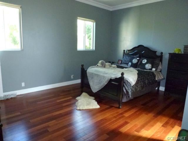 23240 Schoenborn St West Hills, CA