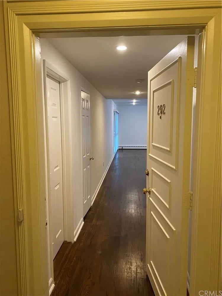 11767 Sunset Boulevard, Unit 202