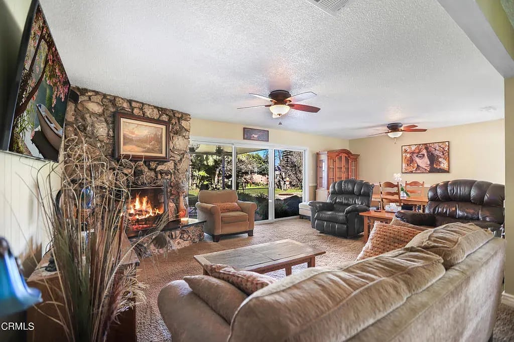 165 Oaklawn Ave