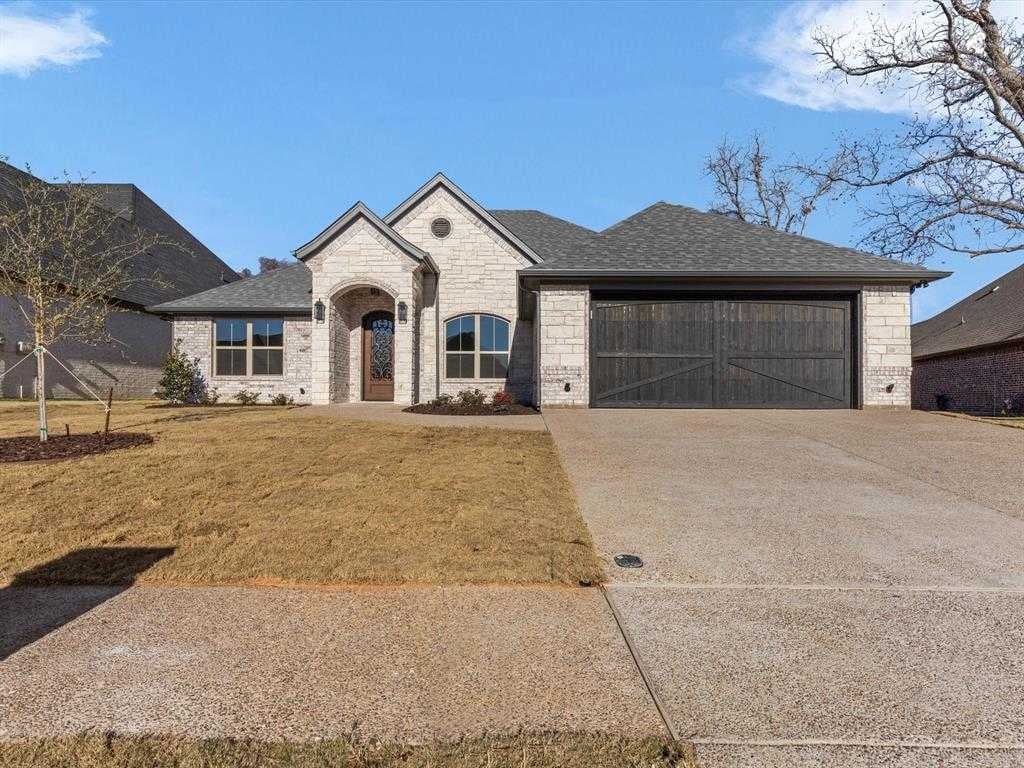 1025 Anna Circle