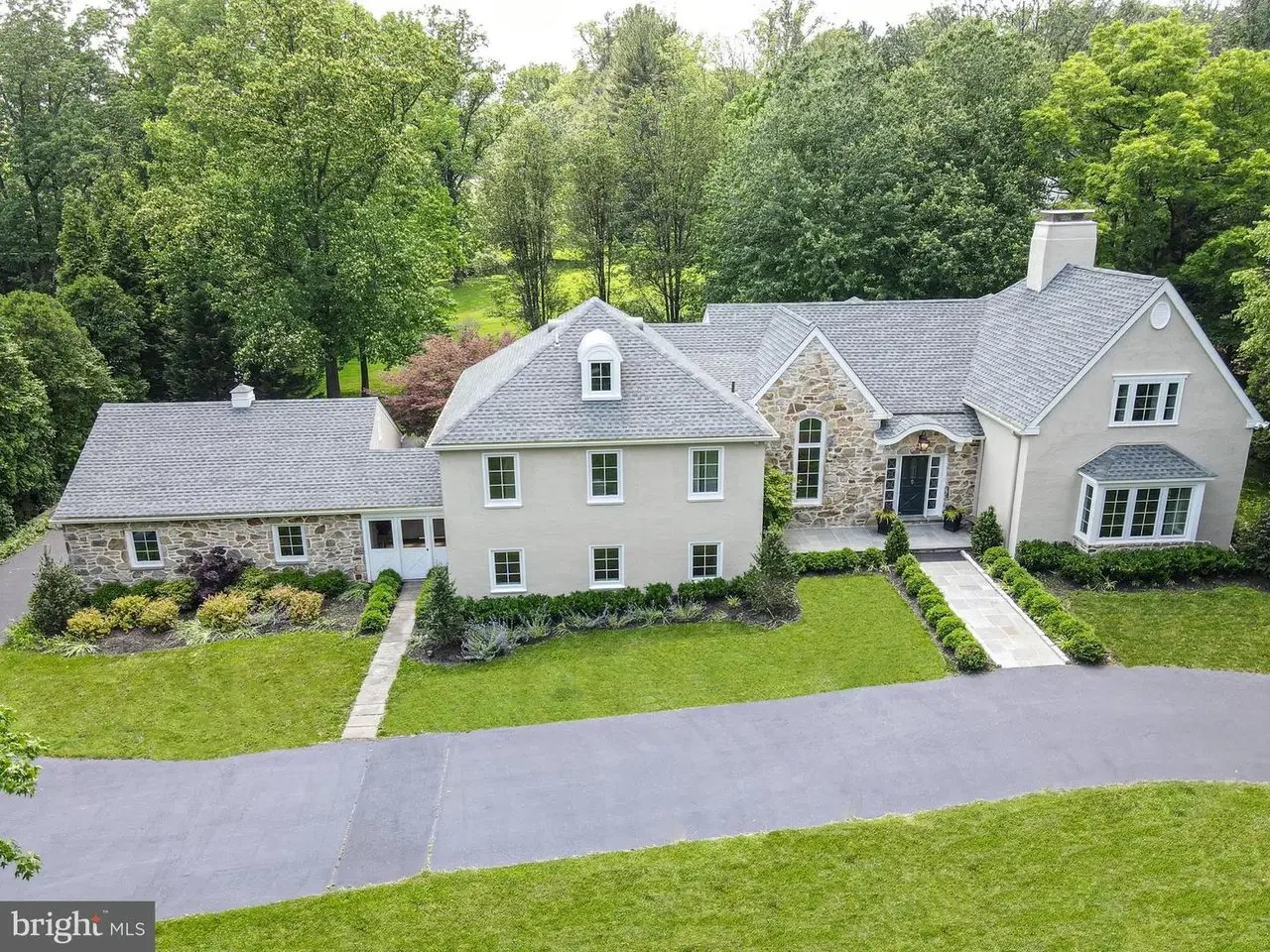 1258 Country Club Rd