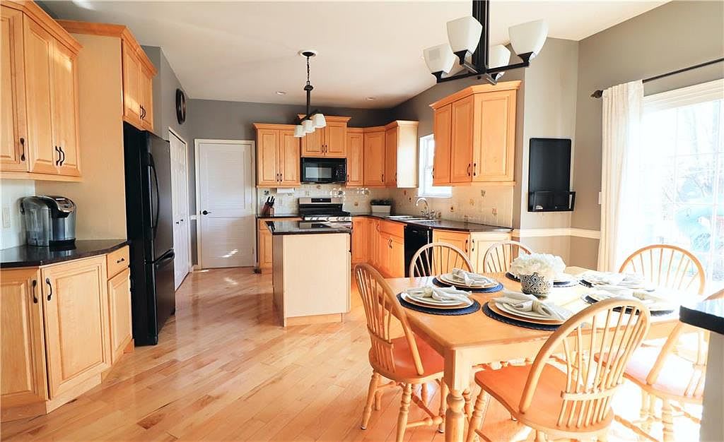 2374 Bordeaux Drive