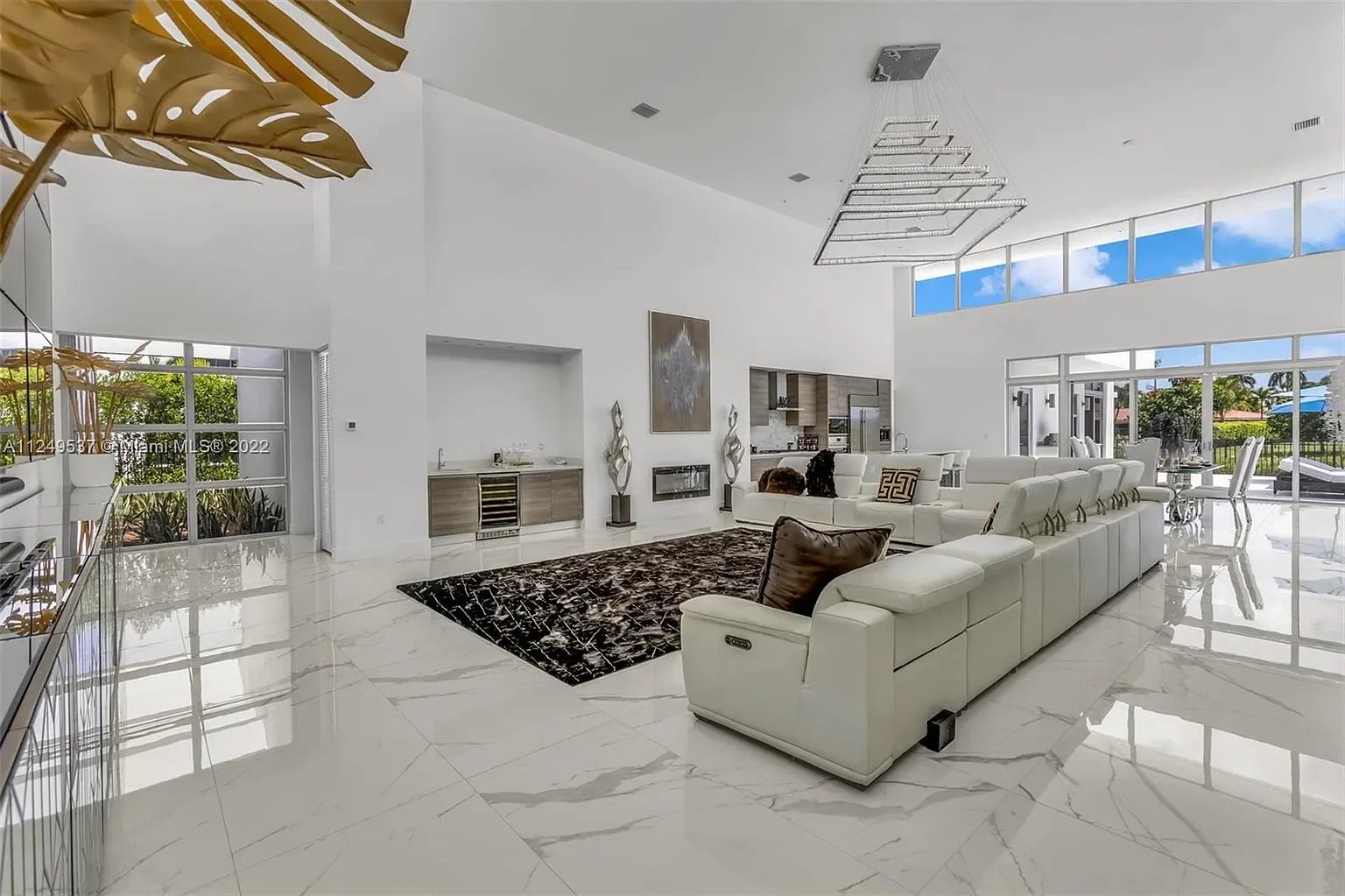 16672 S Botaniko Dr S