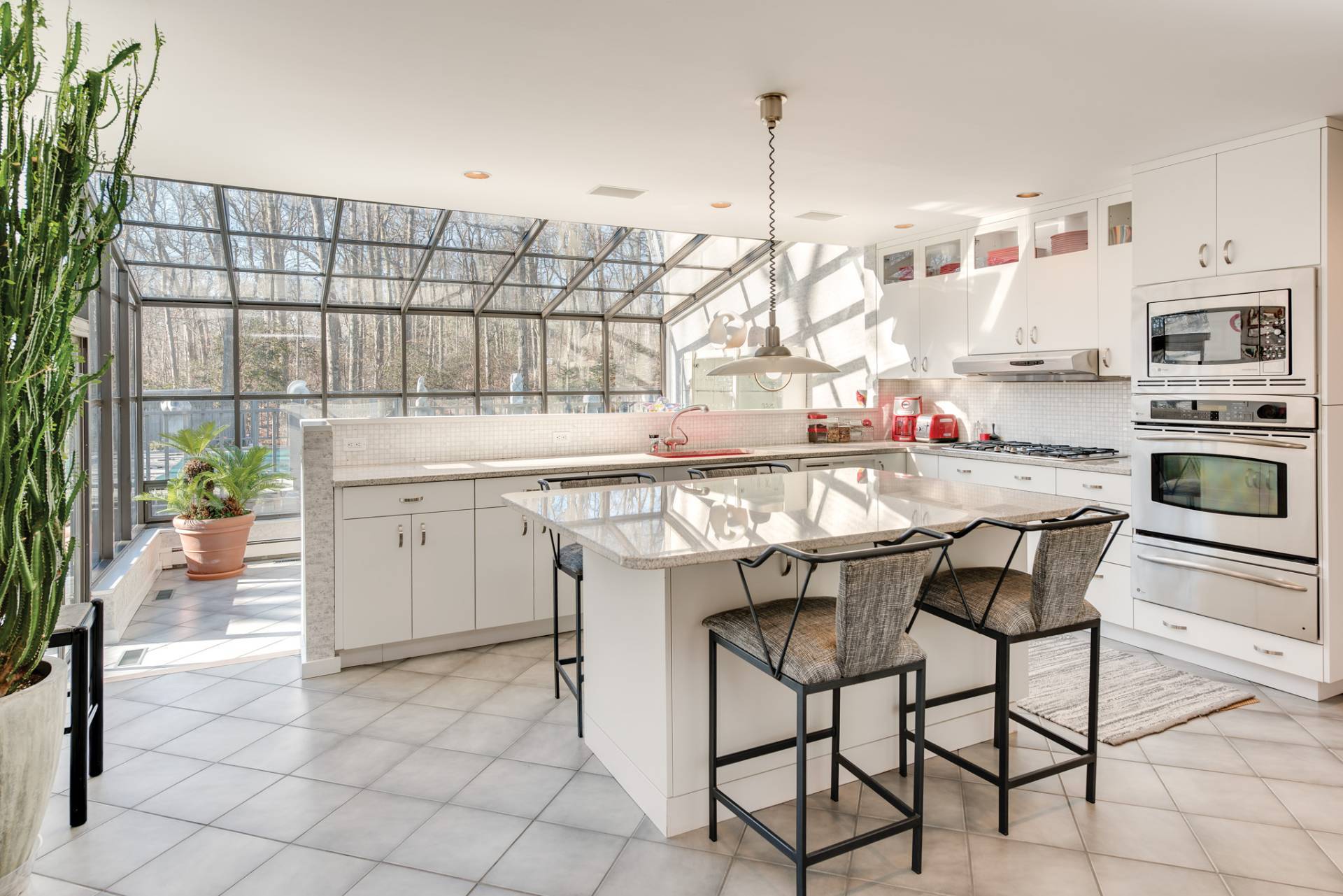 Sag Harbor/North Side Hills Contemporary